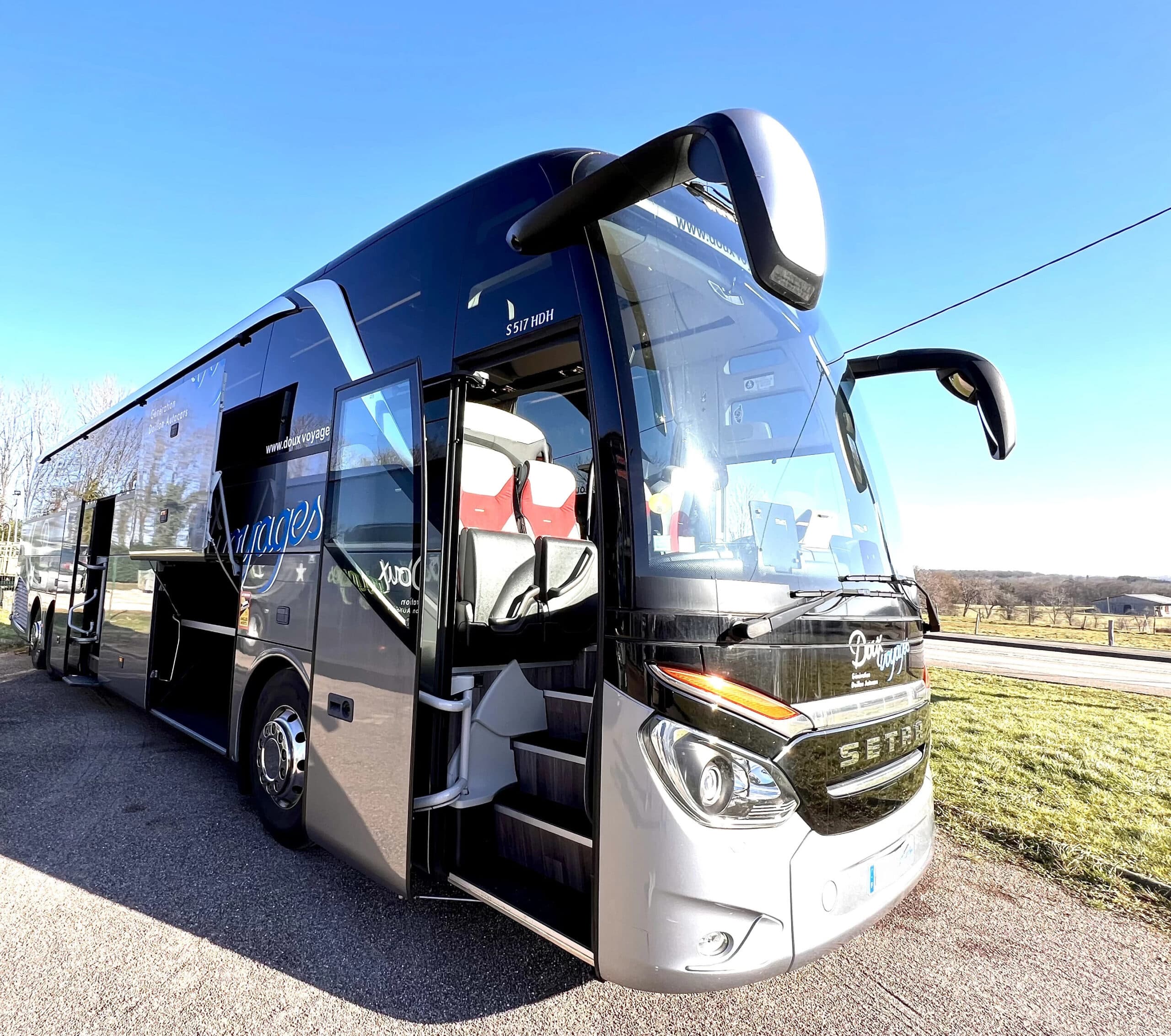 1 Autocar Transfert Aéroport